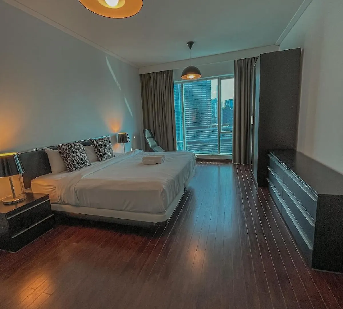 Stunning 2 Bedroom Marina Canal View Apartment Dubai United Arab Emirates